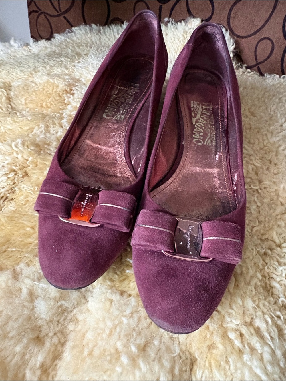 Salvatore Ferragamo Women's Burgundy Suede Bow Pumps 9